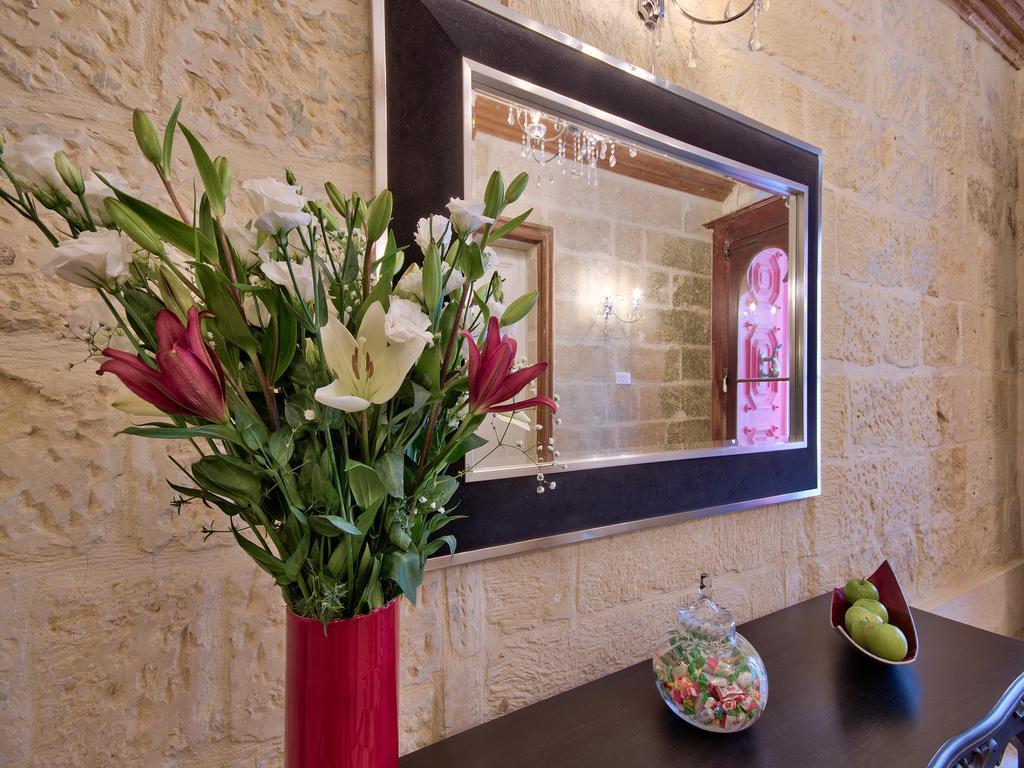 ジュルジーズ BnB Cospicua エクステリア 写真