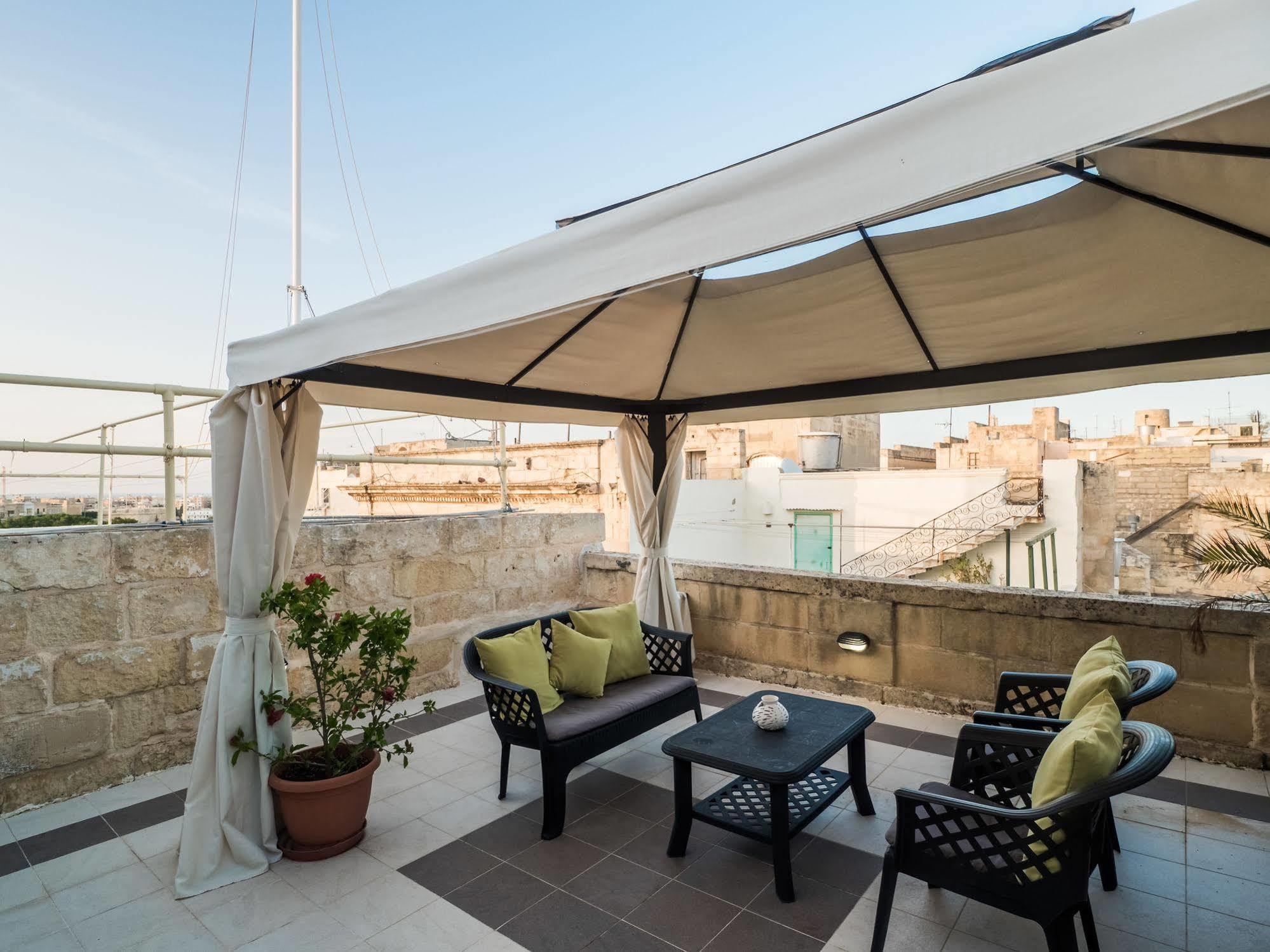 ジュルジーズ BnB Cospicua エクステリア 写真